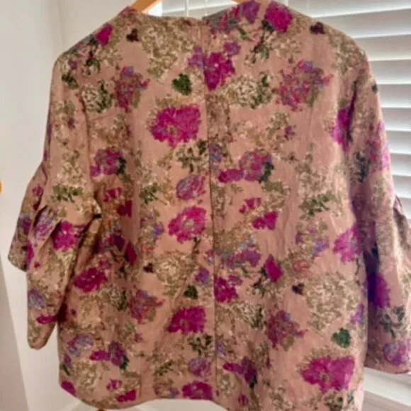 Tuckernuck Duchess Harper Bell Sleeve Blouse - Picture 4 of 6